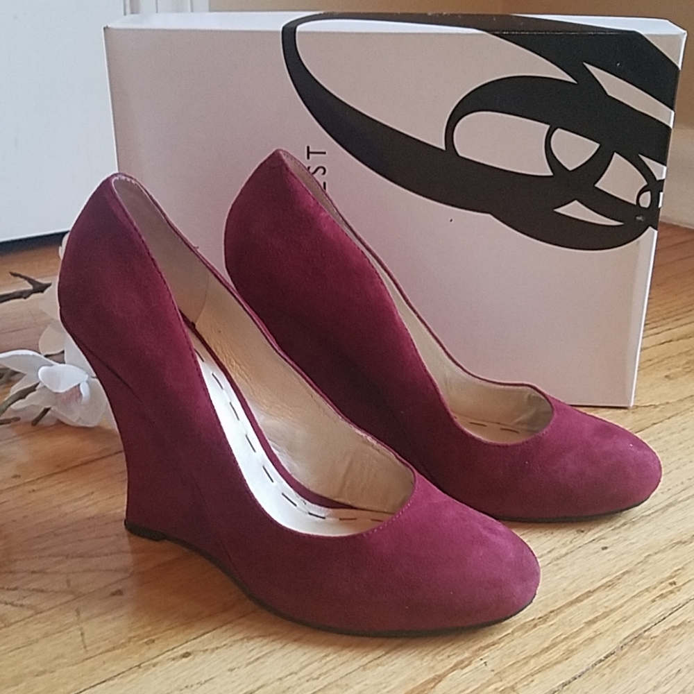 Nine West Wine Suede Wedge Heel 6.5m